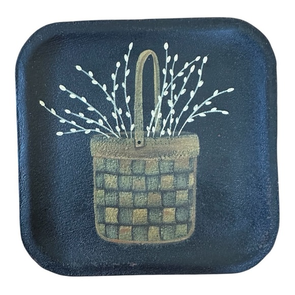 Donna White Decorative Plate Woven Basket Willows Country Home Spoon Rest - Picture 1 of 5